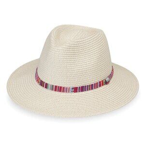 Wallaroo Sedona Hat in Natural, Petite size (new with tags)